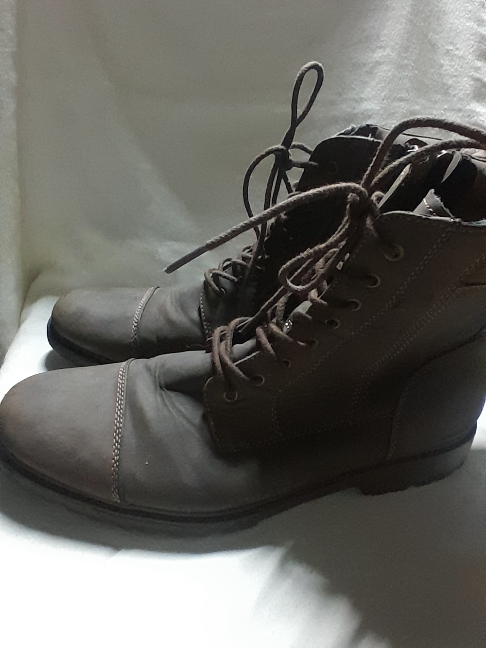 Dockers. Men's Brown Lace-Up Leather Boots